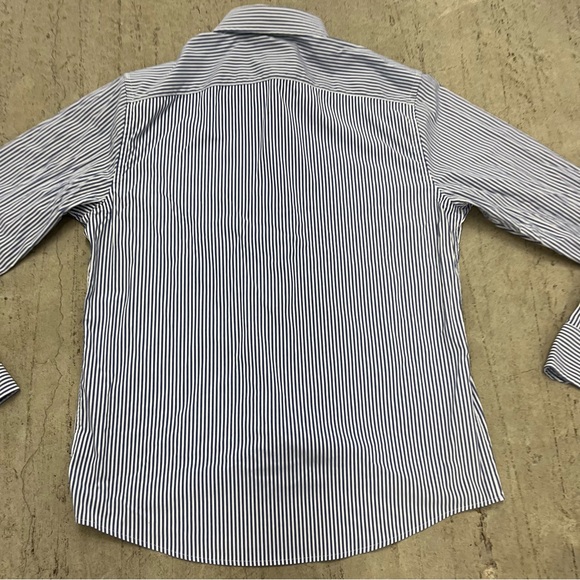 UNTUCKIT Shirt Terzolo Men’s L Slim Fit Stripes Nylon Spandex - Picture 2 of 8